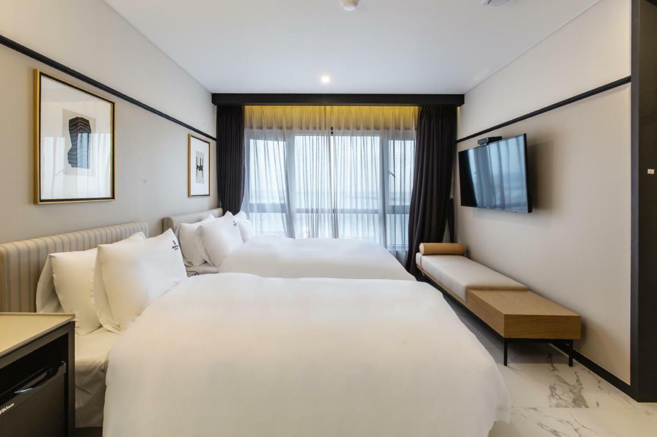 Brown Dot Gijang Yeonhwari Hotel Busan Exterior photo