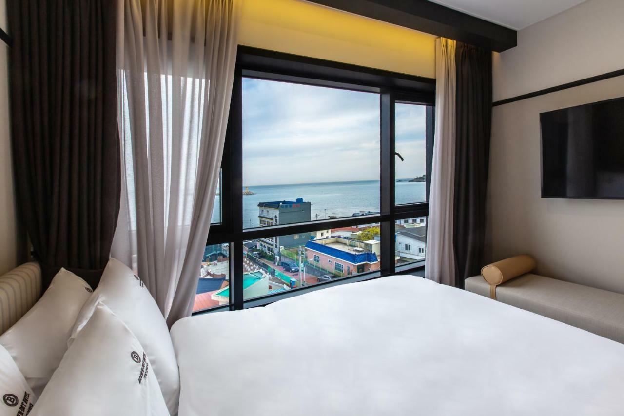 Brown Dot Gijang Yeonhwari Hotel Busan Exterior photo