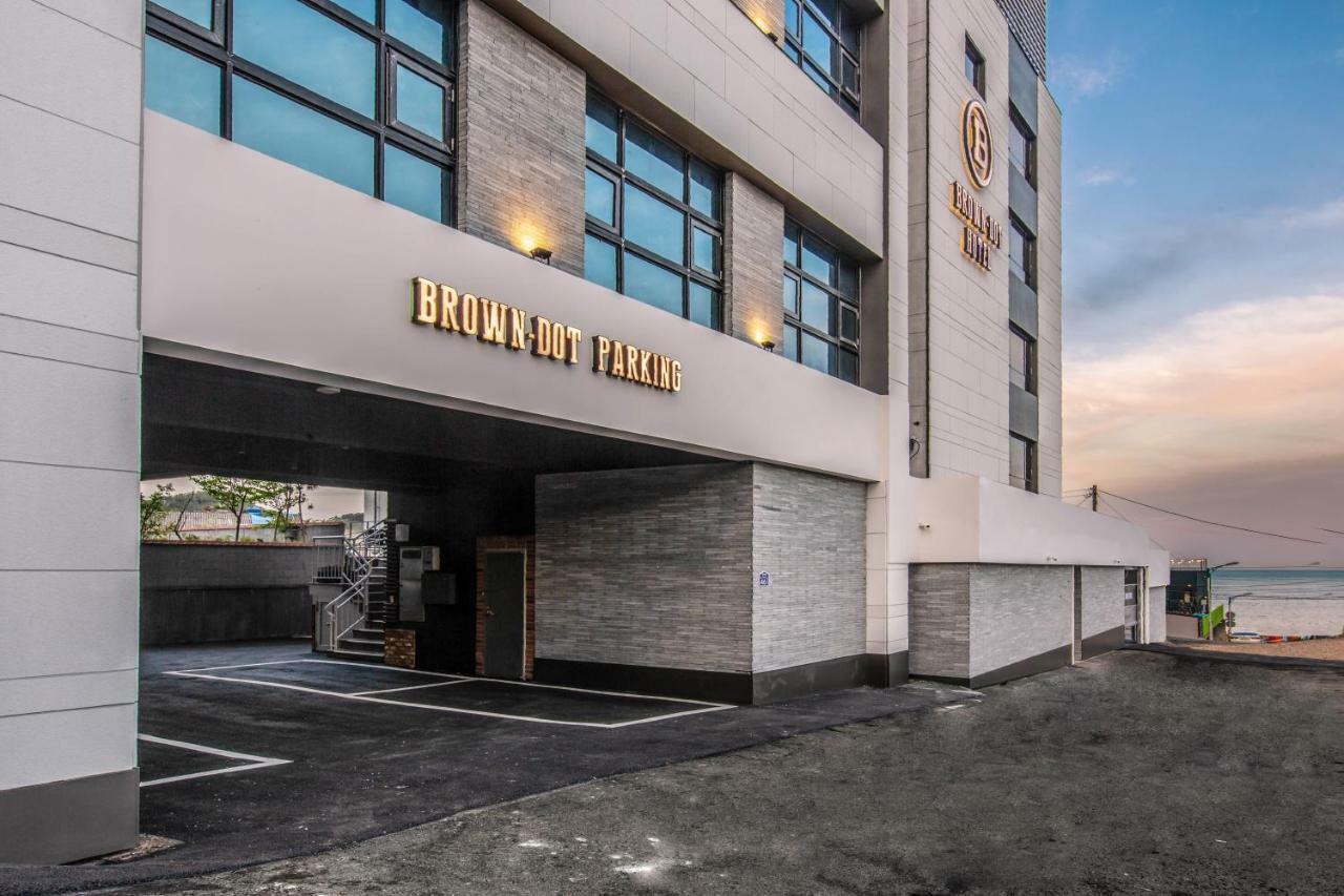 Brown Dot Gijang Yeonhwari Hotel Busan Exterior photo